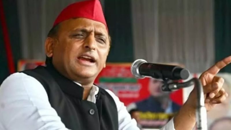 ’جشن جیت کا ہوتا ہے، جنگ بندی کا نہیں‘، بی جے پی کی ’ترنگا یاترا‘ پر اکھلیش یادو کا طنز