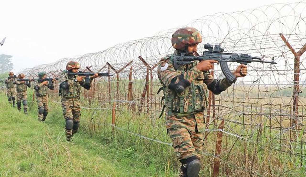 پاکستان نے جموں و کشمیر میں ایل او سی کے ساتھ لگاتار ساتویں رات جنگ بندی کی خلاف ورزی کی