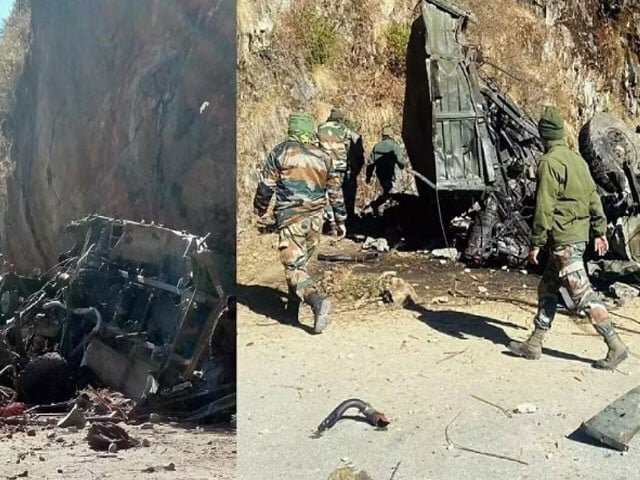 پاکستان کے میزائل حملے، متعدد بھارتی ایئرپورٹس بند، کشمیر میں ایڈیشنل کمشنر ہلاک