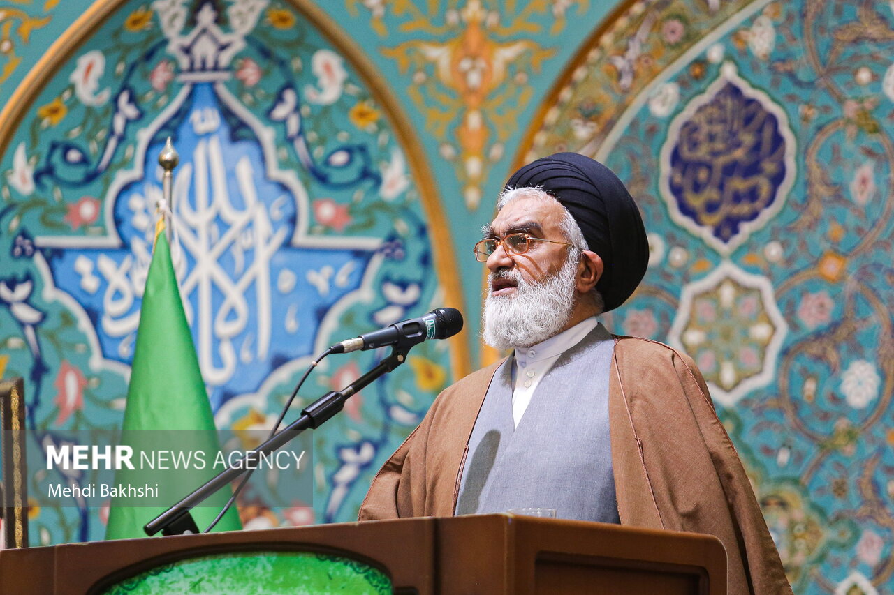 صیہونی رژیم خطے میں عدم استحکام کی اصل وجہ ہے، امام جمعہ قم