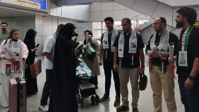 ایران میں مقیم فلسطینیوں کی شہید رجائی بندرگاہ حادثے کے زخمیوں کی عیادت