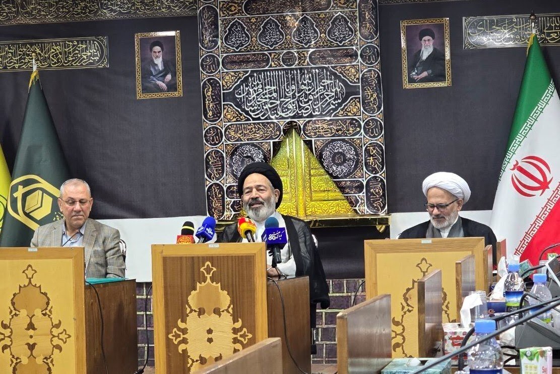 تہران، اربعین مرکز کی ثقافتی اور تعلیمی کمیٹی کا 86 واں اجلاس منعقد