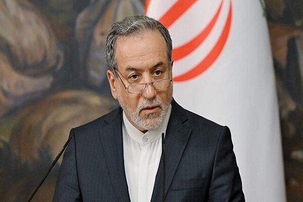 ایران-امریکہ بالواسطہ مذاکرات، ایرانی وفد مسقط پہنچ گیا