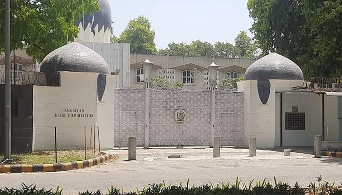 بھارت کا پاکستانی سفارتخانے کے اہلکار کو ملک چھوڑنے کا حکم