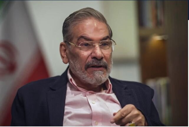 اقتصادی پابندیاں فوری طور پر ختم کی جائیں تو ٹرمپ سے معاہدے کے لیے تیار ہیں، اعلی ایرانی اہلکار
