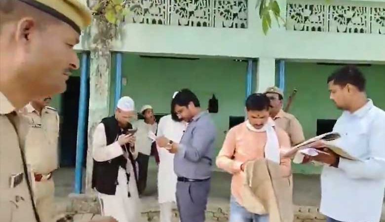 یوپی میں غیرقانونی مدرسوں اور مسجدوں کے خلاف مہم تیز