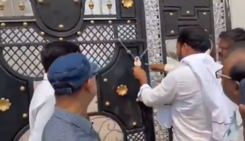 شراؤستی ضلع میں 57 مدارس مہر بند، اقلیتی حلقوں میں بے چینی