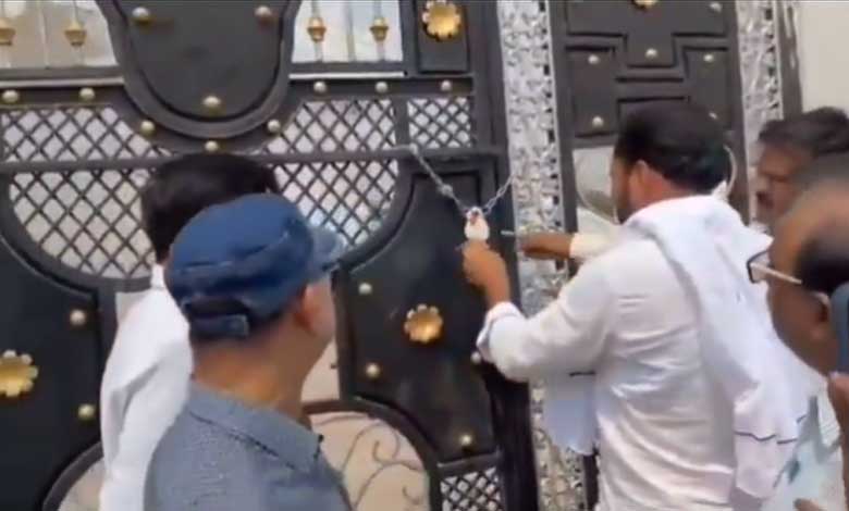 شراؤستی ضلع میں 57 مدارس مہر بند، اقلیتی حلقوں میں بے چینی