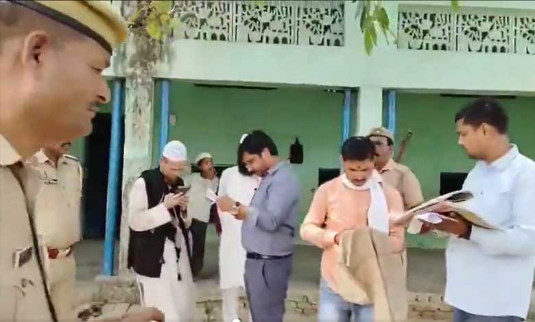 یوپی میں غیرقانونی مدرسوں اور مسجدوں کے خلاف مہم تیز