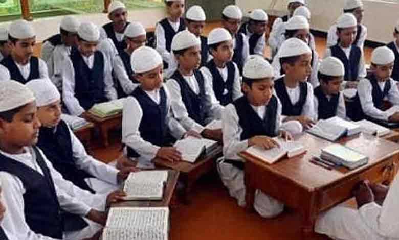 سدھارتھ نگر میں مساجد و مدارس پر کارروائی۔اقلیتوں میں بے چینی