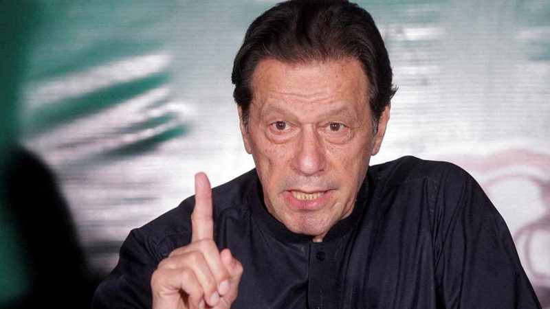 عمران خان کا جنرل عاصم منیر پر طنز، ’فیلڈ مارشل نہیں، خود کو بادشاہ ہی بنا لیتے‘