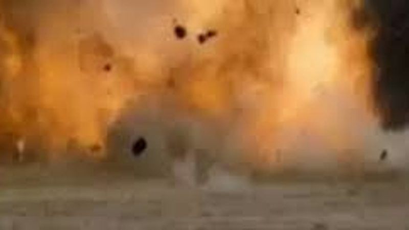 پاکستان: اسکول بس میں زوردار دھماکہ، 6 طلبا جاں بحق اور 43 زخمی