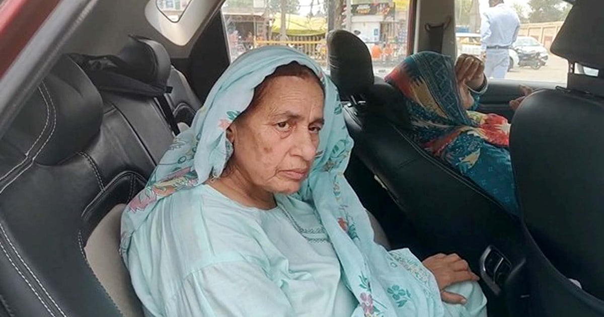 ہندوستان میں 43 برس سے مقیم دو بزرگ بہنیں پاکستان واپسی کے دہانے پر