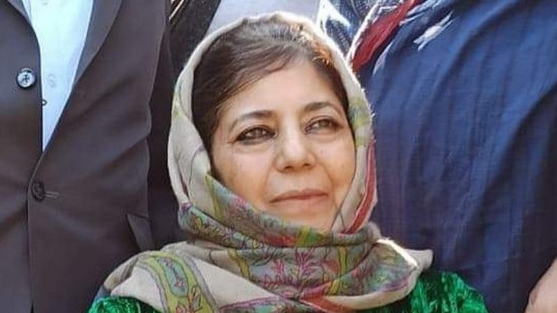 فاروق عبداللہ کا پہلگام دہشت گردانہ حملے میں کشمیریوں کو ملوث قرار دینا افسوسناک: محبوبہ مفتی