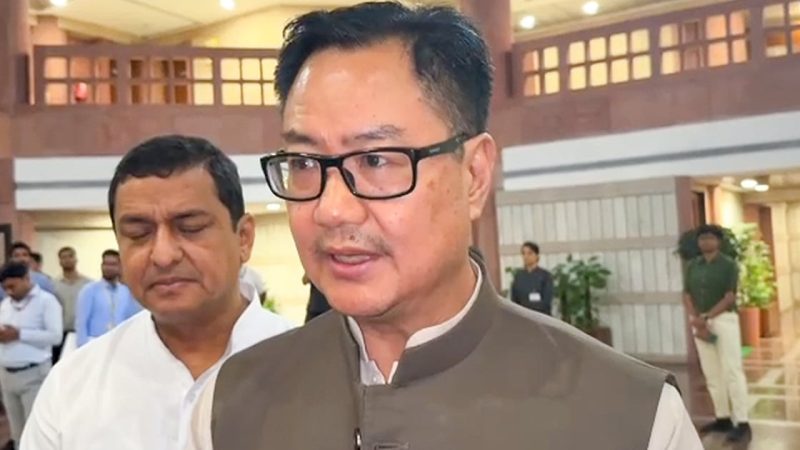 آپریشن سندور: آل پارٹی اجلاس میں یکجہتی کا مظاہرہ، رجیجو کا تجاویز پر سنجیدگی سے غور کا وعدہ