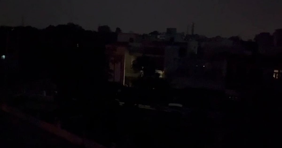 آپریشن سندور LIVE: سرینگر ایئرپورٹ پر ڈرون حملے کی کوشش ناکام، جموں و کشمیر، راجستھان اور پنجاب میں دھماکے