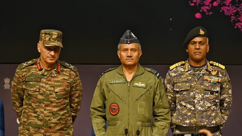 آپریشن سندور: ’ہمارا ایئر ڈیفنس سسٹم ملک کے لیے دیوار کی طرح کھڑا تھا‘، ہندوستانی فوج نے بیان کیا حقیقت حال