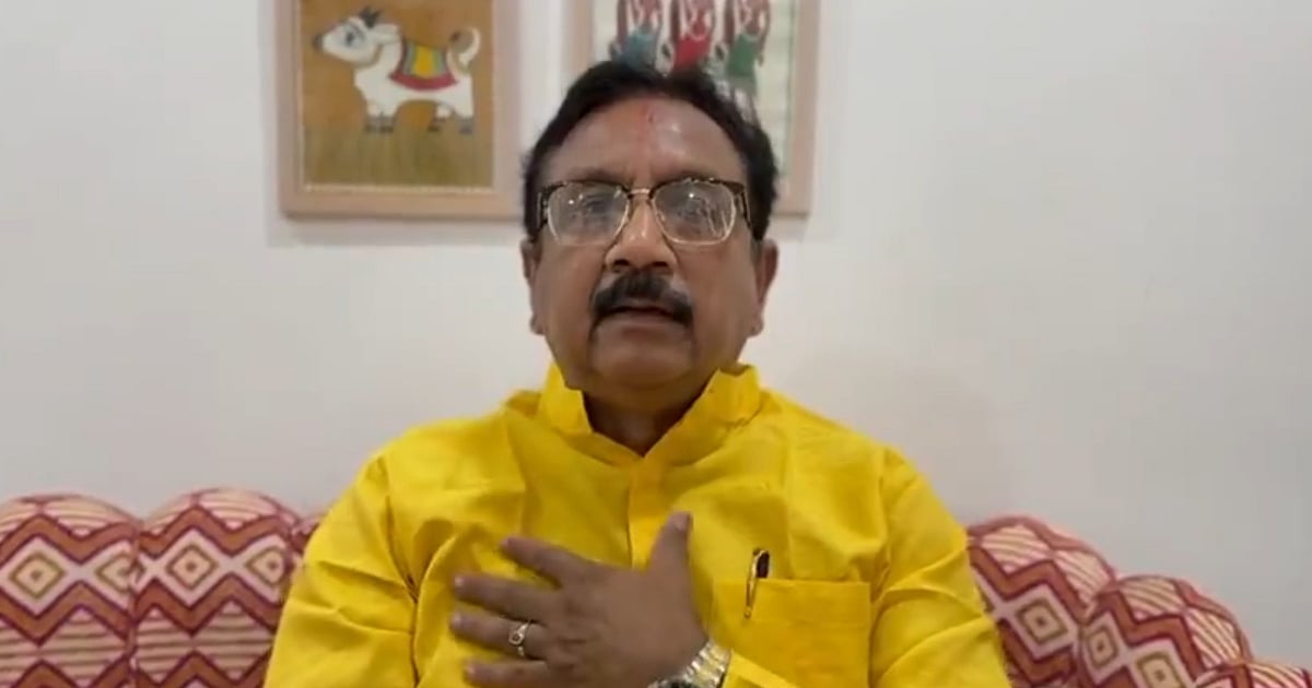 ’میں وجئے شاہ، نہ صرف شرمندہ ہوں بلکہ معافی چاہتا ہوں‘، کرنل صوفیہ قریشی پر متنازعہ بیان کے لیے وجئے شاہ نے مانگی معافی