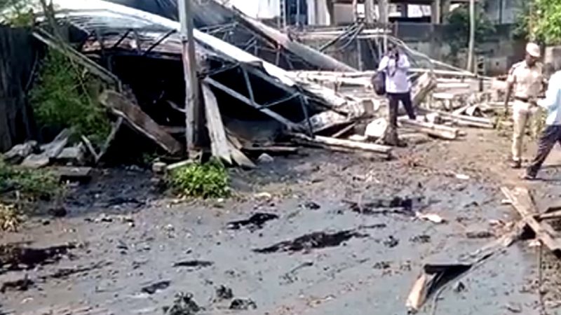 تمل ناڈو کے کُوڈالور میں فیکٹری کے سیویج ٹینک میں دھماکہ، 20 افراد زخمی، 50 گھروں میں داخل ہوا کیمیکل والا پانی