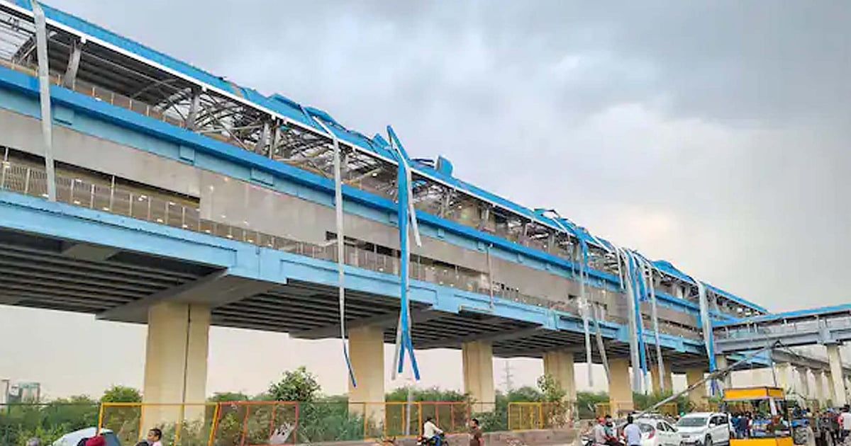 دہلی میں آندھی اور بارش کی تباہی، مٹیرو اسٹیشن کی چھت اُڑی، دیوار گرنے سے 3 افراد جاں بحق